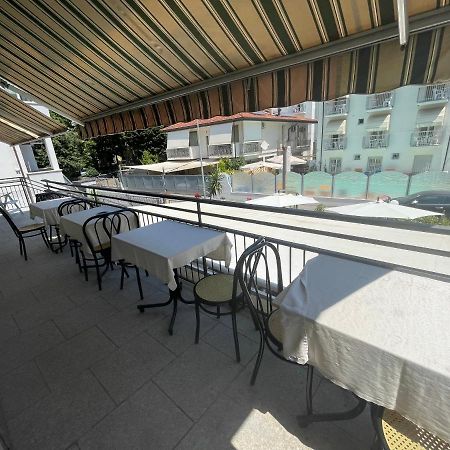 Hotel Moroni Rimini Eksteriør billede