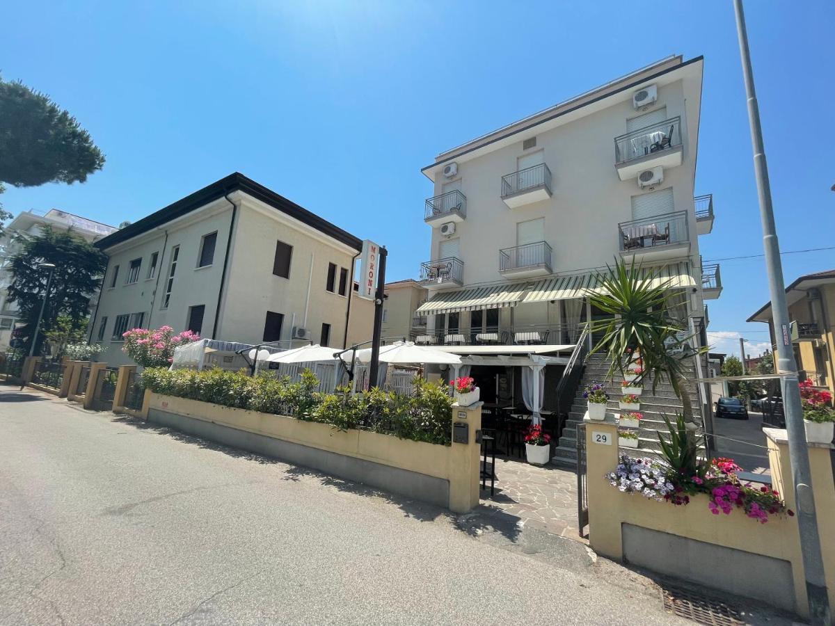 Hotel Moroni Rimini Eksteriør billede